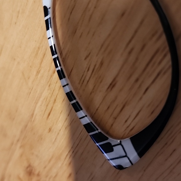 Piano Topper For PAIR EYEWEAR Ella Frame. - Picture 5 of 5